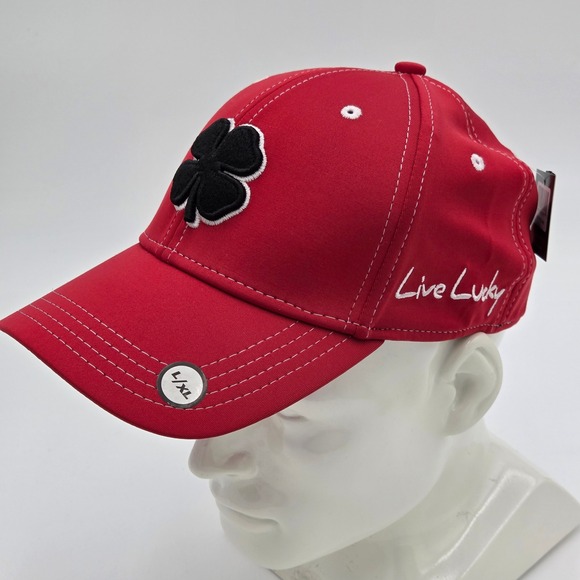 NEW Black Clover Fitted Golf Hat Live Lucky Cap Memory Fit Red Black L/XL Flex - Picture 1 of 6